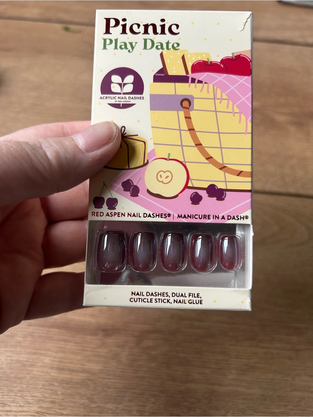 Red Aspen Nail Dashes